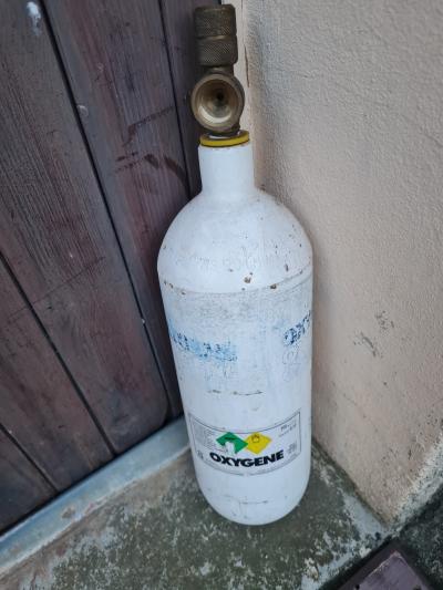 Bouteille 50% Pleine Oxygene Pour Votre Chalumeau Oxypack Acetylene Kyrene