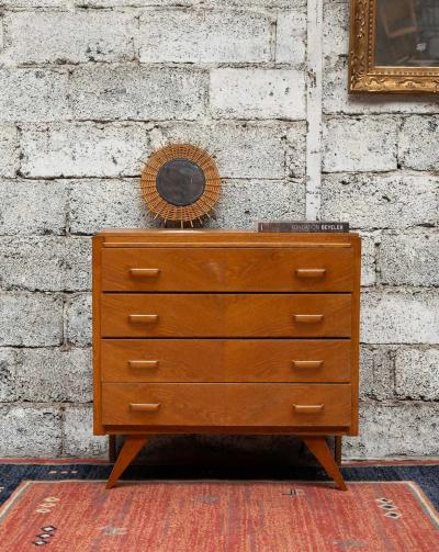 Olga, la grande commode aux pieds compas N�670