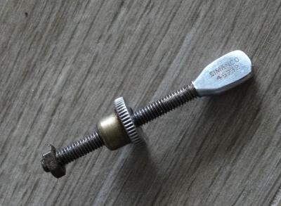 Levier longueur de points Simanco 45732 pour Machine � coudre Singer 221K