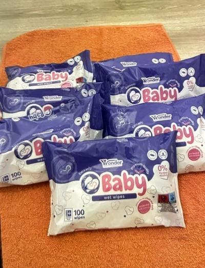 LINGETTE BEBE JETABLE BADY  100 LINGETTE PAR PAQUET LOT DE 7 PAQUETS