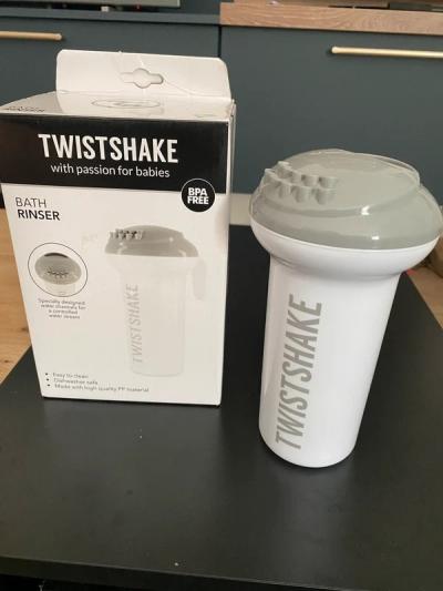Bath rinser - Rince t�te B�b� Twistshake   Comme Neuf   Pratique