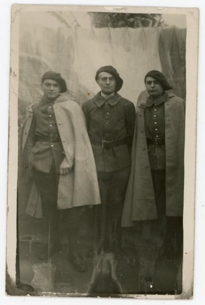 CARTE PHOTO photographie, 3 chasseurs alpins BCA