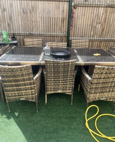 Table De Jardin