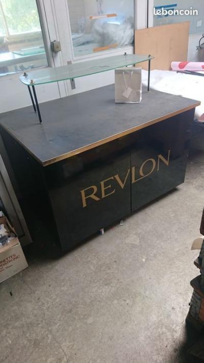 Meuble de bureau marque revlon