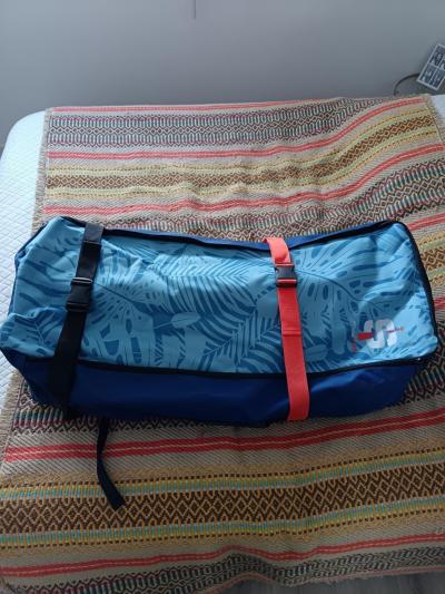 Paddle gonflable neuf, jamais utilis�, sous emballage