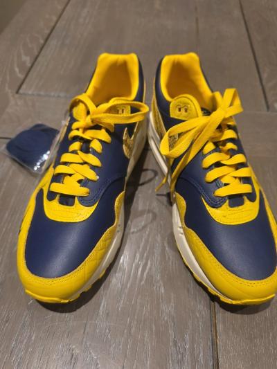 Nike Air Max 1 prm Michigan taille 42,5