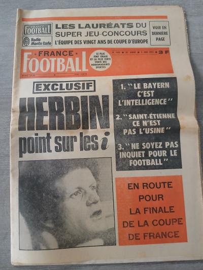 Journal 1975 FRANCE FOOTBALL 1522 Exclusif Herbin ASSE Sepp Maier   A la une