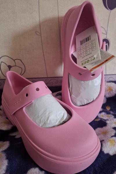 sandales Crocs stomp Mary Janes neuves
