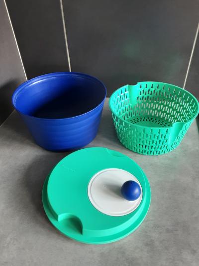 Grande essoreuse � salade Tupperware