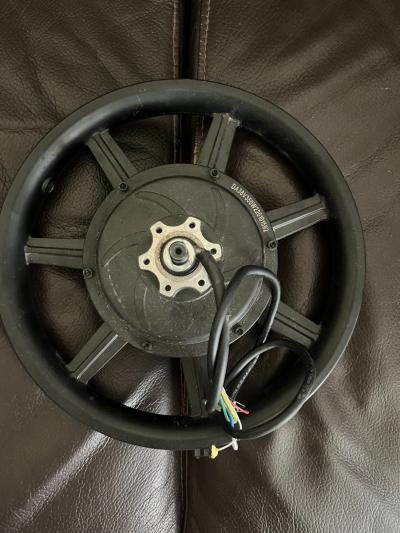 Moteur roue �lectrique 36V 350W brushless   v�lo - trottinette   mod�le DA36V350
