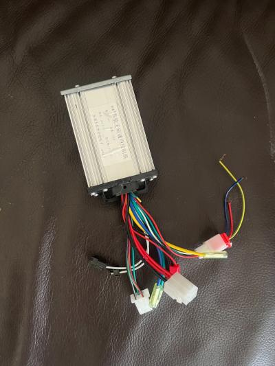 Contr�leur brushless 36V 350W 16A intelligent   v�lo - trottinette �lectrique