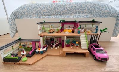 Playmobil City Life Maison Moderne Set Complet (5574)