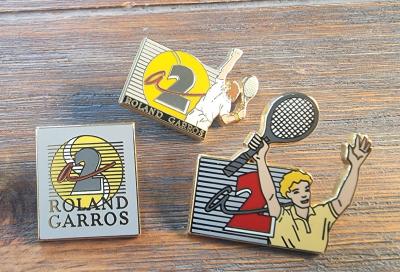 LOT DE PINS MEDIA ANTENNE 2 ROLAND GARROS ARTHUS BERTRAND