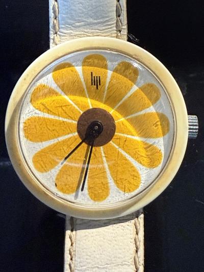 RARE MONTRE M�CANIQUE LIP D32 mm PHILIPPE BOYER