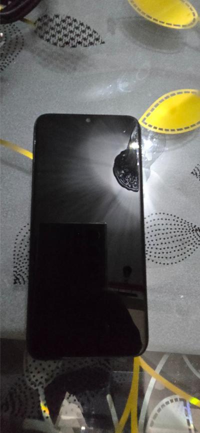 Samsung Galaxy A20e   32Go   Noir (D�simlock�) (Double SIM).