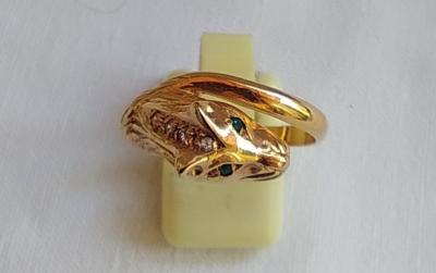 bague panth�re plaqu� or yeux �meraude et strass sur la t�te T 56