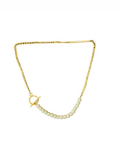 Collier cha�ne dor� et perles, fermoir toggle, 45 cm   Style moderne et tendance