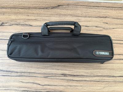 �tui - sacoche pour fl�te YAMAHA YFL .
