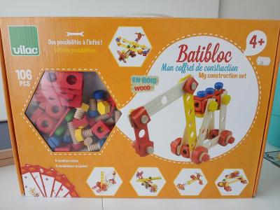 Jeu de construction en bois   VILAC   TBE