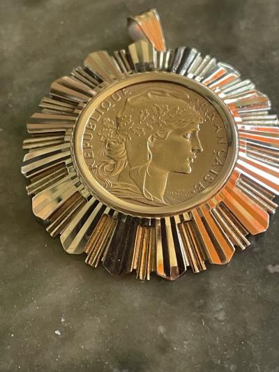 m�daillon Pendentif Porte Pi�ce Louis Or 13g