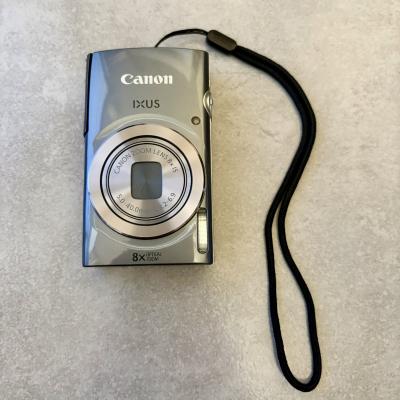 Canon IXUS 165 Appareil photo num�rique Argent   Etui   Carte m�moire SD 8 Go