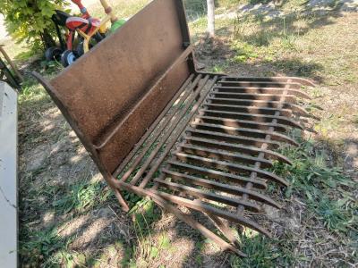 Grille de foyer pour chemin�e,  panier a B�ches