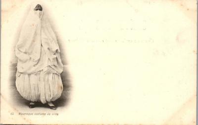 ALGERIE   Type de mauresque en costume de ville.