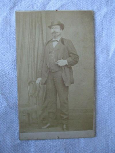 ANCIENNE CDV PHOTOGRAPHIE ROMAIN & COQUARD ST CHAMOND HOMME EN COSTUME