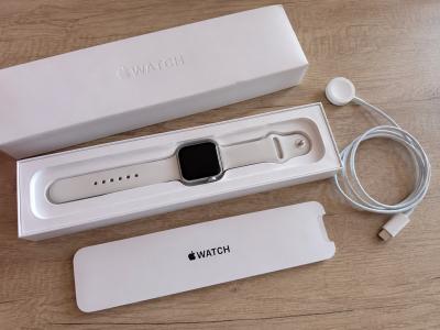 Apple Watch SE (2022)