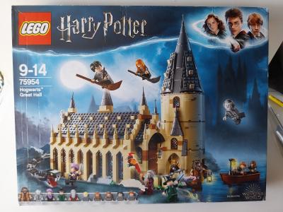Lego boite Harry Potter Hogwarts La Grande Salle du ch�teau de Poudlard 75954