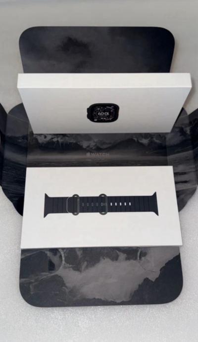 Apple Watch Ultra 3�GPS   Cellular�  49mm�  Bo�tier Black Titanium   Bracelet Bl
