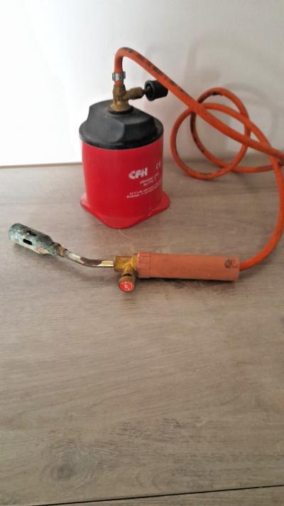 ancien chalumeau gaz vintage