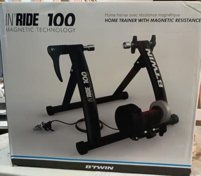 Home trainer Btwin IN'RIDE 100 � r�sistance magn�tique