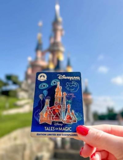 Pin's Disneyland Paris Roi Lion Contes de Magie �dition limit�e 800 LE
