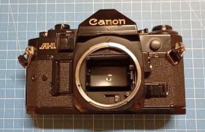 CANON A1