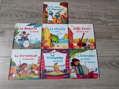 LIVRES HACHETTE JEUNESSE X 7 : SERIE EN AVANT LA MUSIQUE