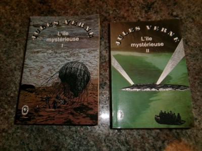 LOT DES TOMES 1 ET 2 DE L'ILE MYSTERIEUSE DE JULES VERNE LE LIVRE DE POCHE 1973