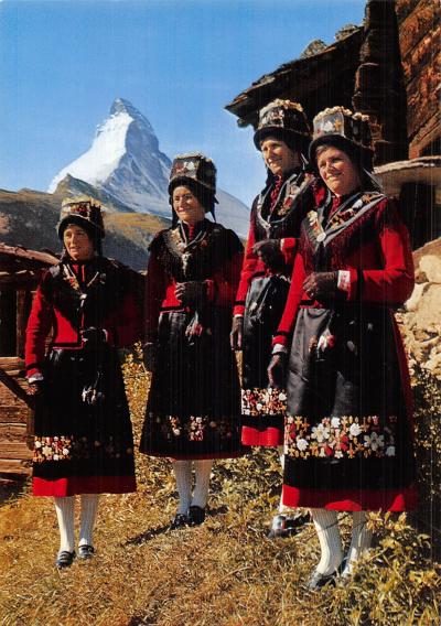 SUISSE ZERMATT COSTUME TRADITIONNEL ET MATTERHORN