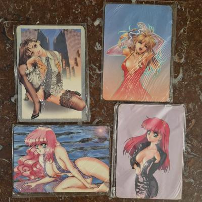 Lot de 4 tapis de jeu pour cartes � collectionner style anime multicolore