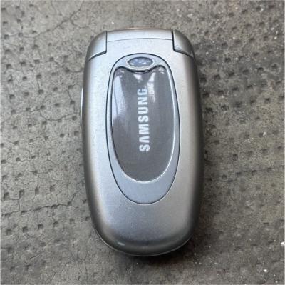 Samsung SGH X480 T�l�phone mobile Clapet Argent� 1 KB R�f. SGH X480