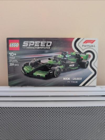 LEGO Speed Champions 77247 KICK Sauber F1 Team C44 259 pcs 10