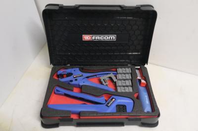 NEUF ( ouvert jamais utilis� ) : Coffret outil de sertissage mobile FACOM 819810
