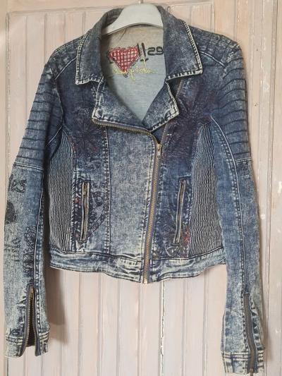 Desigual Veste femme en jean bleu zipp�e imprim� manches longues T38