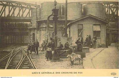 Carte Postale   Reproduction CPA   Greve des Chemins de Fer   Militaria   C'�tai