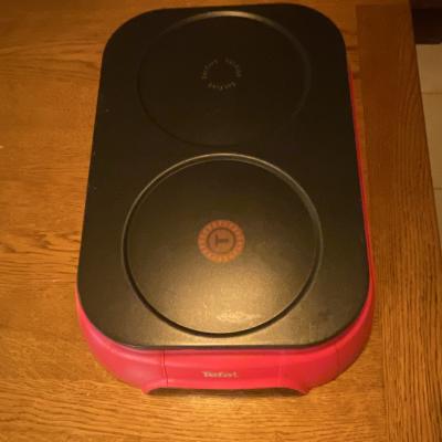 Tefal plaque de cuisson �lectrique 2 feux - 2 zones GC 702 D noir-rouge
