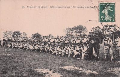 MILITARIA L INFANTERIE AU COMBAT PELOTON