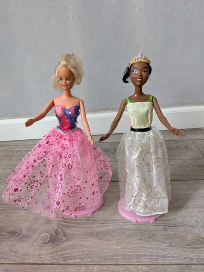 LOT POUPEES BARBIE X 2