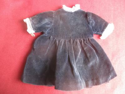 ROBE ANCIENNE VELOURS POUPEE RESERVEE