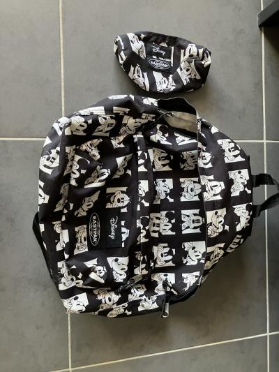 Disney x Eastpak Disney 100 Sac � dos Mickey Mouse noir-blanc   trousse