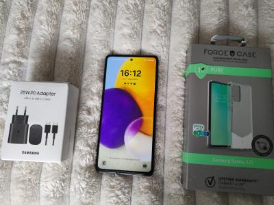 Samsung Galaxy A72, 4g, 6-128go, tr�s bon �tatf coque, coloris noir